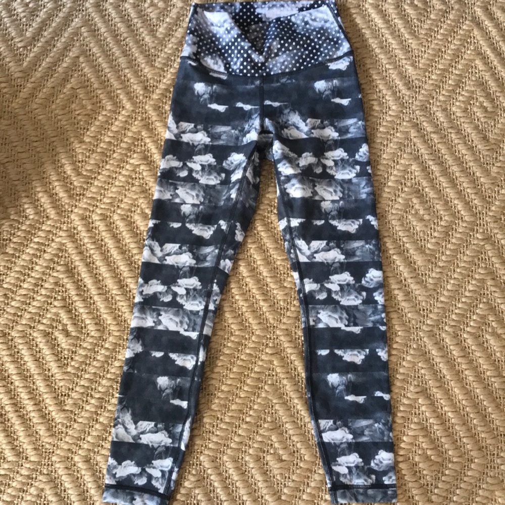 Lululemon patterned leggings